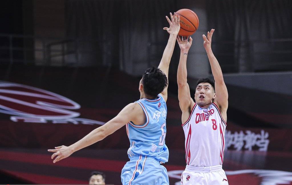 常规赛巅峰对决！徽州独角兽队火力全开岭东鲨队队，摩托车赛赛场再起波澜；团队防守值得称道的简单介绍-开云娱乐平台