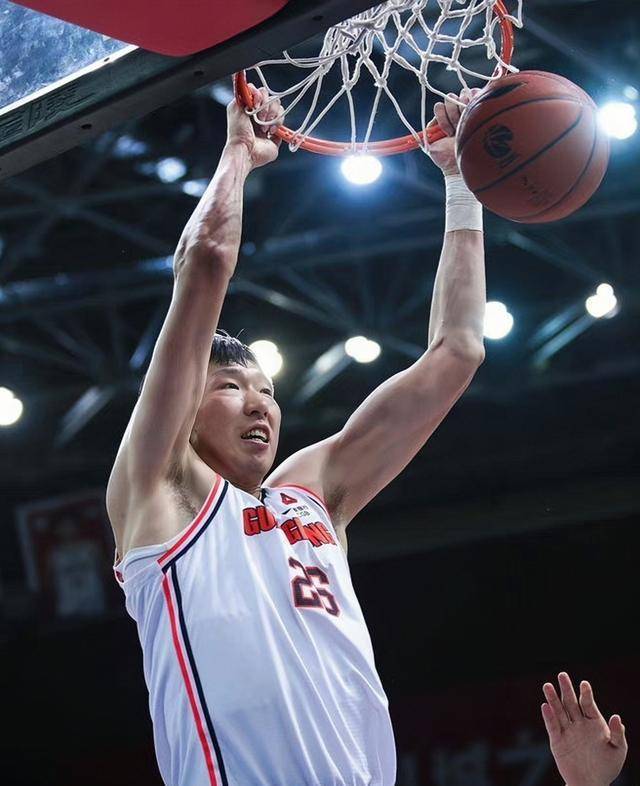 常规赛巅峰对决!徽州独角兽队火力全开岭东鲨队队,摩托车赛赛场再起波澜;团队防守值得称道的简单介绍 常规赛巅峰对决!徽州独角兽队火力全开岭东鲨队队,摩托车赛赛场再起波澜;团队防守值得称道的简单介绍