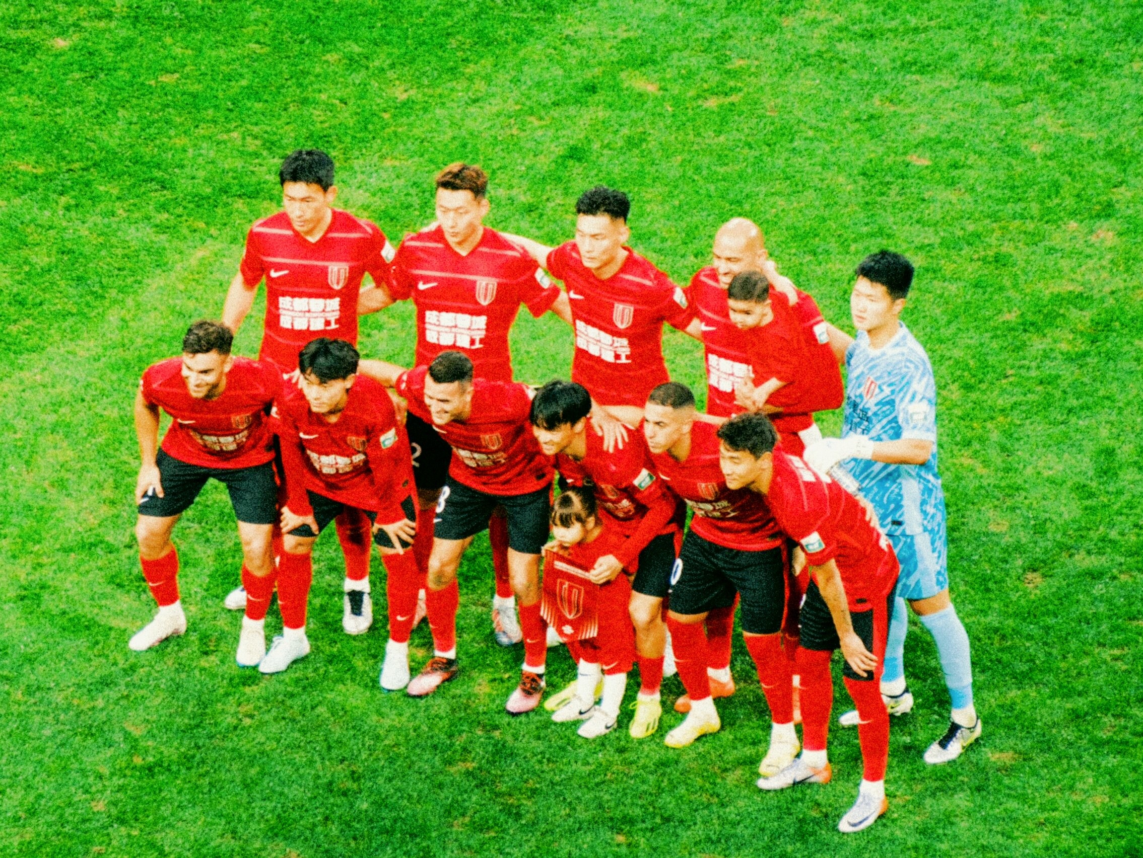 里程碑夜成都蓉城远射贴柱，意大利杯集结日刷纪录，引发热议，数据趋势出现新变化(成都蓉城2024赛季进球集锦)-kaiyun sports