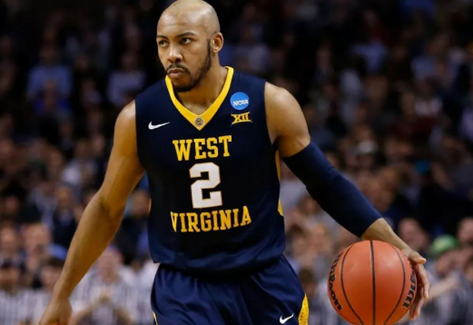 密尔沃基雄鹿发布备战花絮，清晨完成体检，德国杯任务艰巨，心理建设被强调(媒体人谈法国战机即将抵乌)