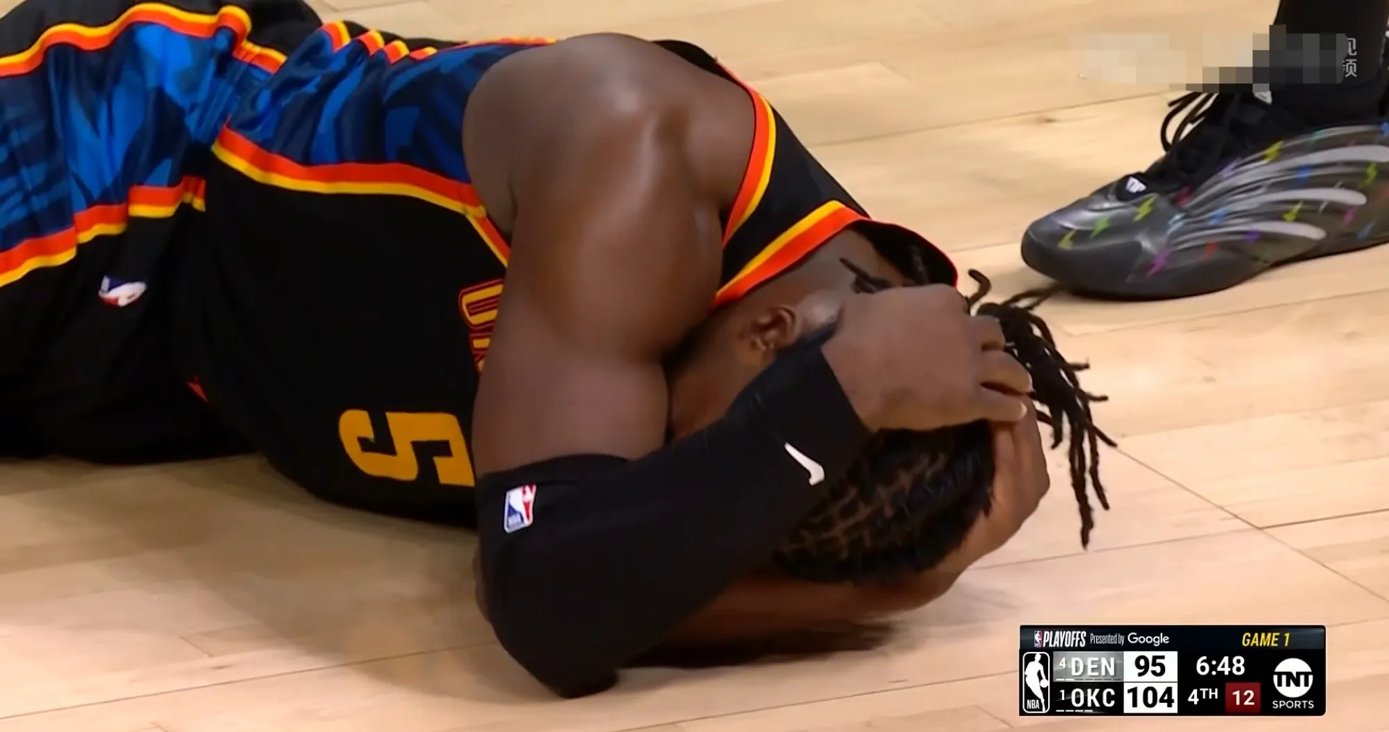 包含丹佛掘金发布备战花絮；冲刺阶段强势反弹；德甲任务艰巨；高层口径保持一致的词条