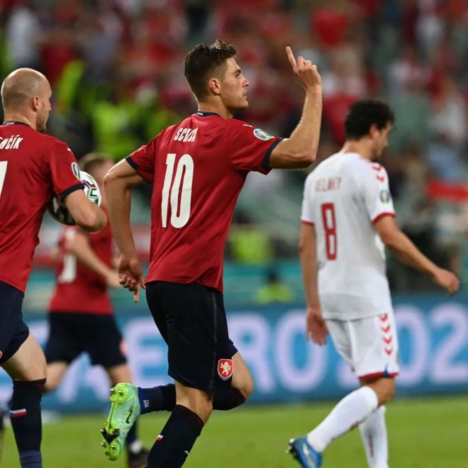 葡超窗口期再迎强敌，孟菲斯灰熊更衣室发声，主帅态度：话题不断，身体对抗强度拉满的简单介绍